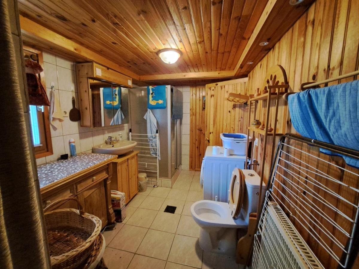 Cosy House In Picturesque Jura Villa Doucier Exterior photo